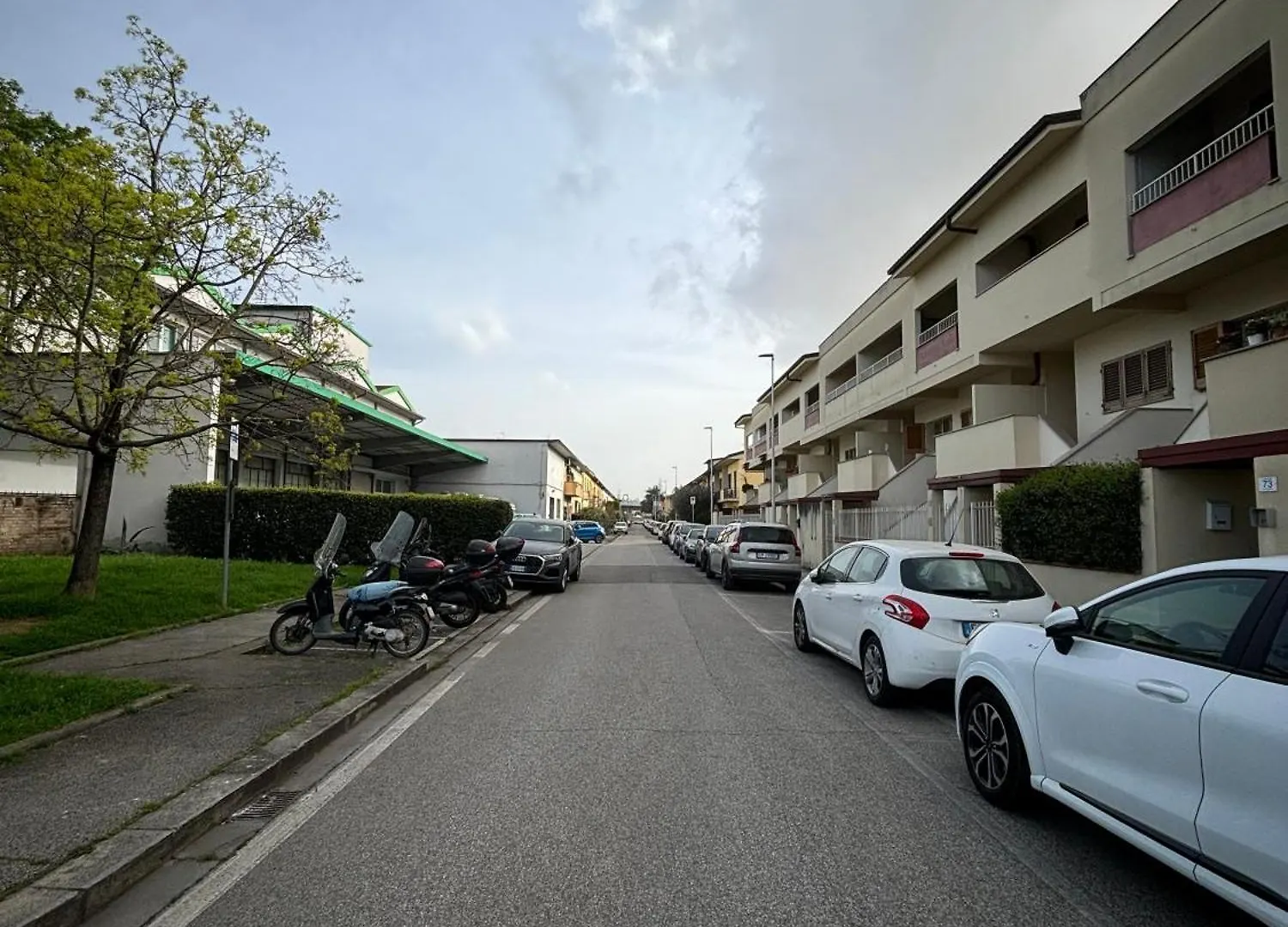 Vespucci Rooms & Apartament Eliana contacts